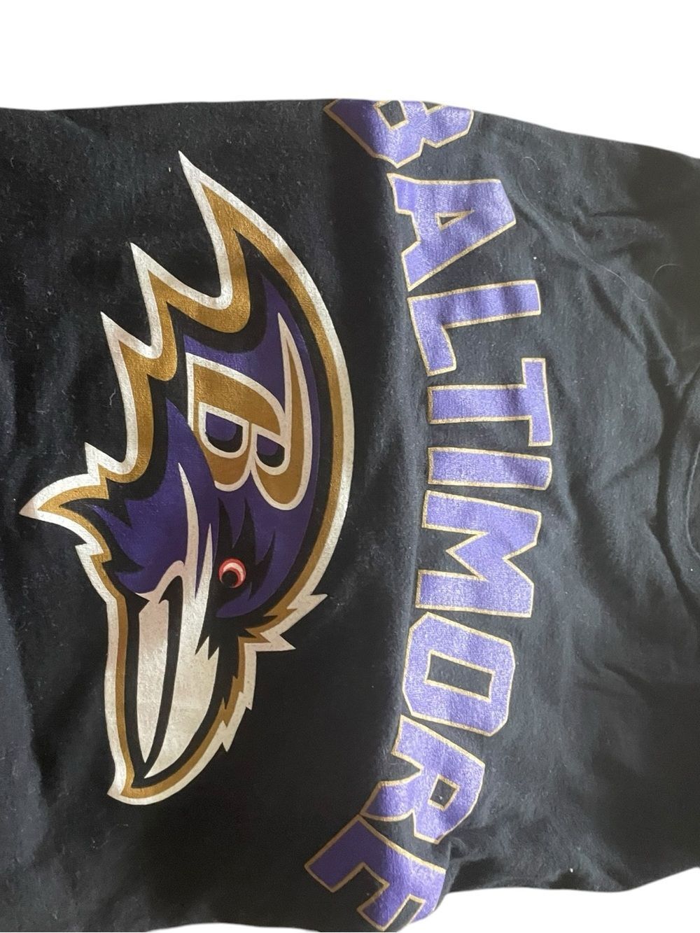 Baltimore Ravens mens Black Graphic Tee - Team Logo Shirt